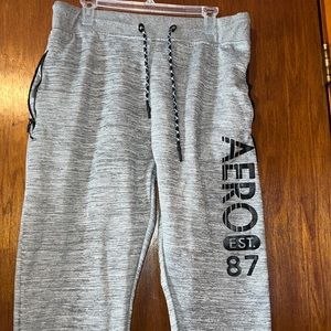 Aéropostale men’s sweats